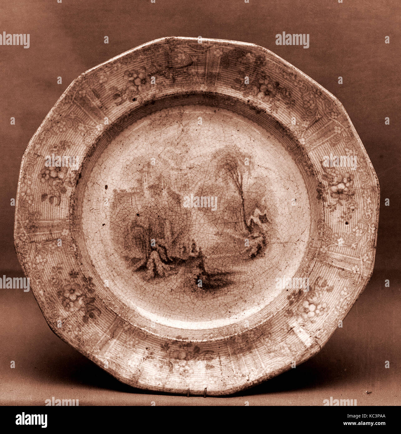 Dish, ca. 1845–ca. 1853, Made in Staffordshire, England, British (American market), Earthenware, transfer-printed, Diam. 7 5/8 Stock Photo
