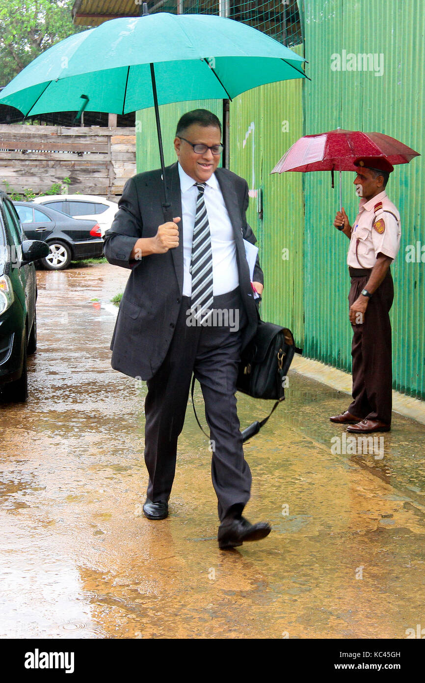 Arjuna Mahendran, governor of the Central Bank of Sri Lankaarrives at the Presidential Commission of Inquiry to Investigate and Inquire into Issu Stock Photo
