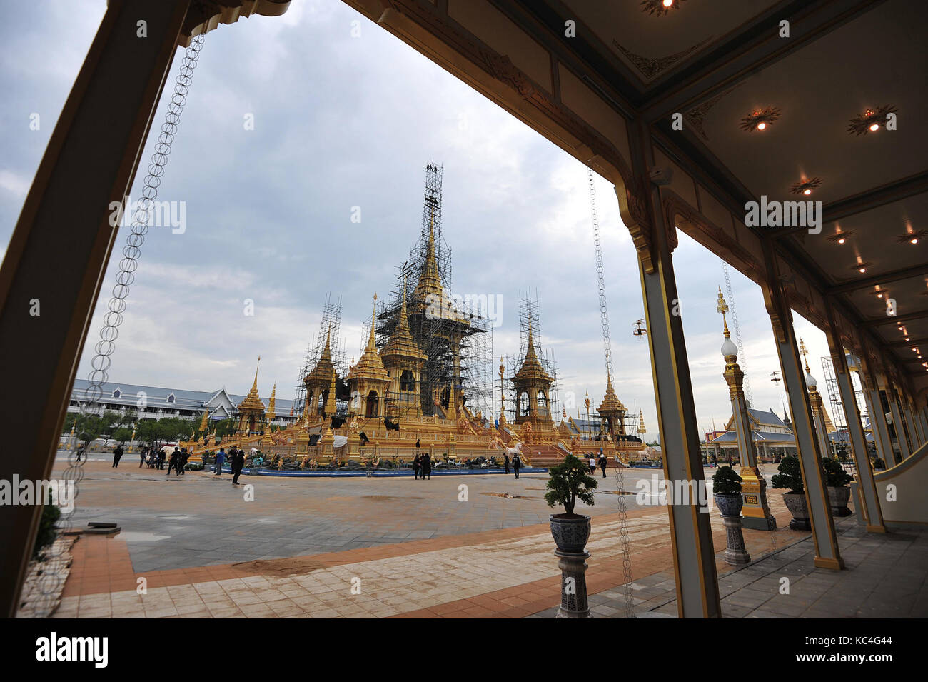 Bangkok. 2nd Oct, 2017. This photo taken on Oct. 2, 2017 shows the construction site of the royal crematorium for the late Thai King Bhumibol Adulyadej in Bangkok, Thailand. A royal funeral for Thailand's late King Bhumibol Adulyadej is scheduled in late October. Credit: Rachen Sageamsak/Xinhua/Alamy Live News Stock Photo