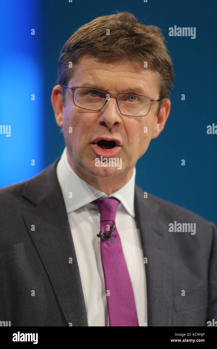 Greg Clark Mp Secretary Of State For Business, Energy And Industrial Strategy Conservative Party Conference 2017 Manchester Central, Manchester, England 02 October 2017 Addresses The Conservative Party Conference 2017 At Manchester Central, Manchester, England Credit: Allstar Picture Library/Alamy Live News Stock Photo