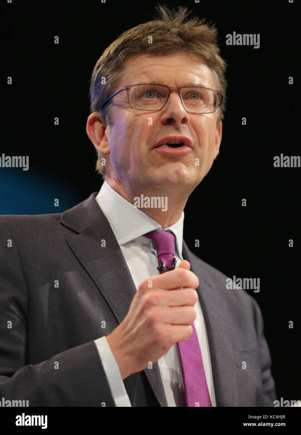 Greg Clark Mp Secretary Of State For Business, Energy And Industrial Strategy Conservative Party Conference 2017 Manchester Central, Manchester, England 02 October 2017 Addresses The Conservative Party Conference 2017 At Manchester Central, Manchester, England Credit: Allstar Picture Library/Alamy Live News Stock Photo