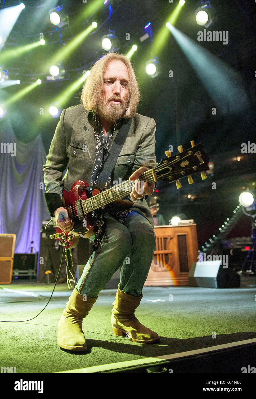 The multi million selling singer hires stock photography and images