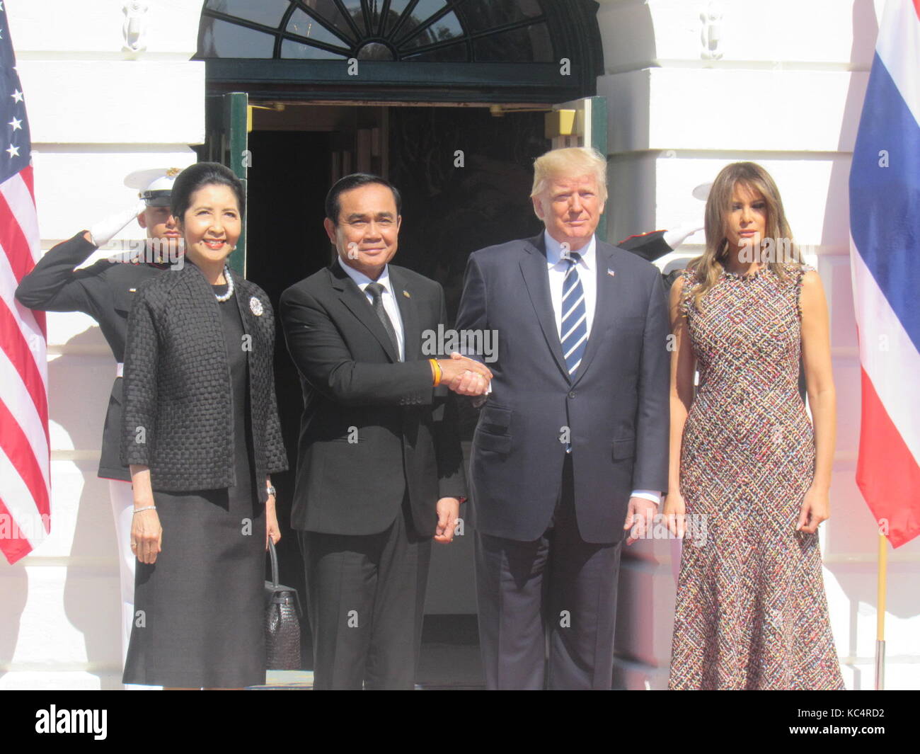 Washington, DC, USA; 02nd October, 2017: President Trump and First Lady Melania Trump welcome Prime Minister Prayut Chan-o-cha and Madam Chan-o-Cha of Thailand at the White House in Washington, DC, USA. Credit: Kyle Mazza/Alamy Live News. Stock Photo