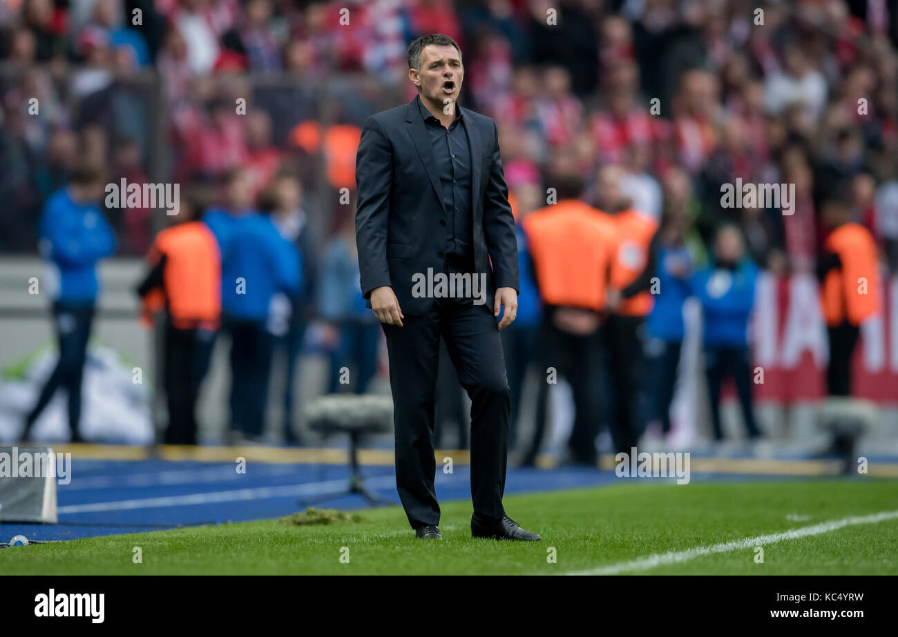 Munich's caretaker manager Willy Sagnol seen during the German Bundesliga  match between Hertha BSC and FC Bayern Munich at the Olympic Stadium in  Berlin, Germany, 1 October 2017. · NO WIRE SERVICE ·