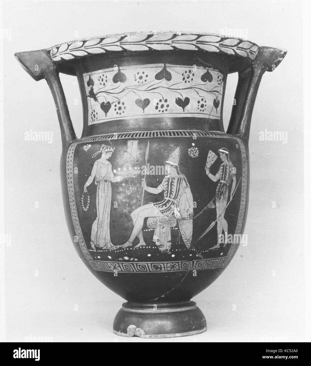 Terracotta column-krater (mixing bowl), ca. 380–360 B.C Stock Photo