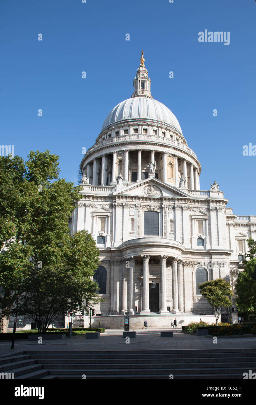 St Pauls Cathedral London. Designed by Sir Christopher Wren and completed in 1711 Stock Photo