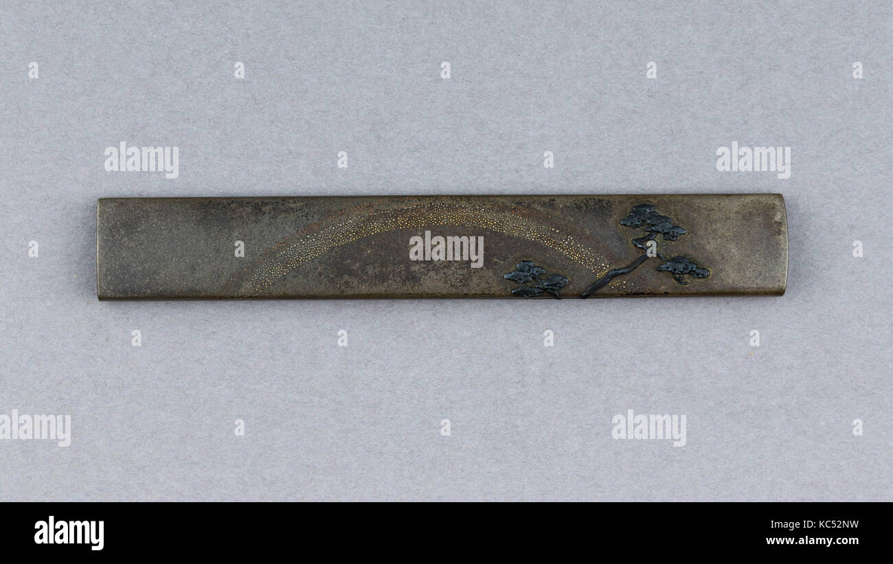 Knife Handle (Kozuka), first half 19th century, Japanese, Copper-silver alloy (shibuichi), copper-gold alloy (shakudō), gold, L Stock Photo