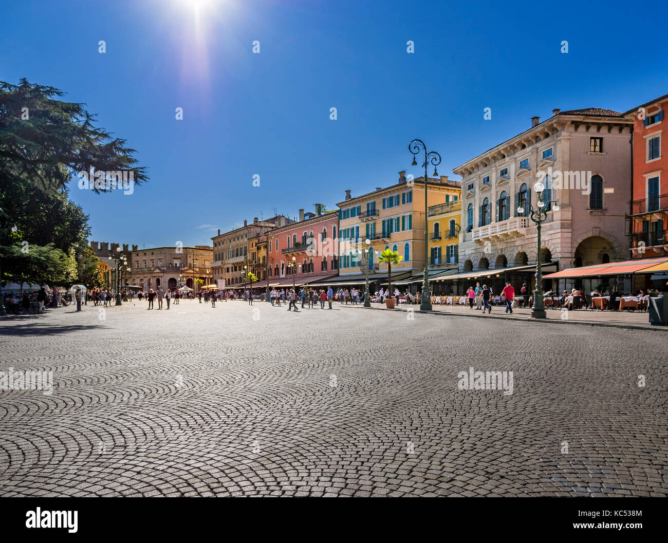 Restaurants on the Piazza Bra Square, Verona, Venice, Italy, Europe