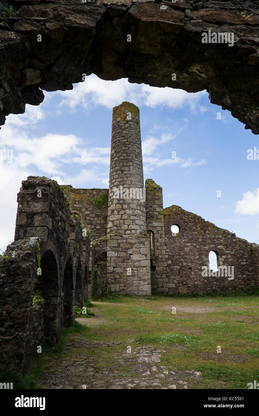 Derelict Cornish Tin Mine, near Camborne Stock Photo Alamy