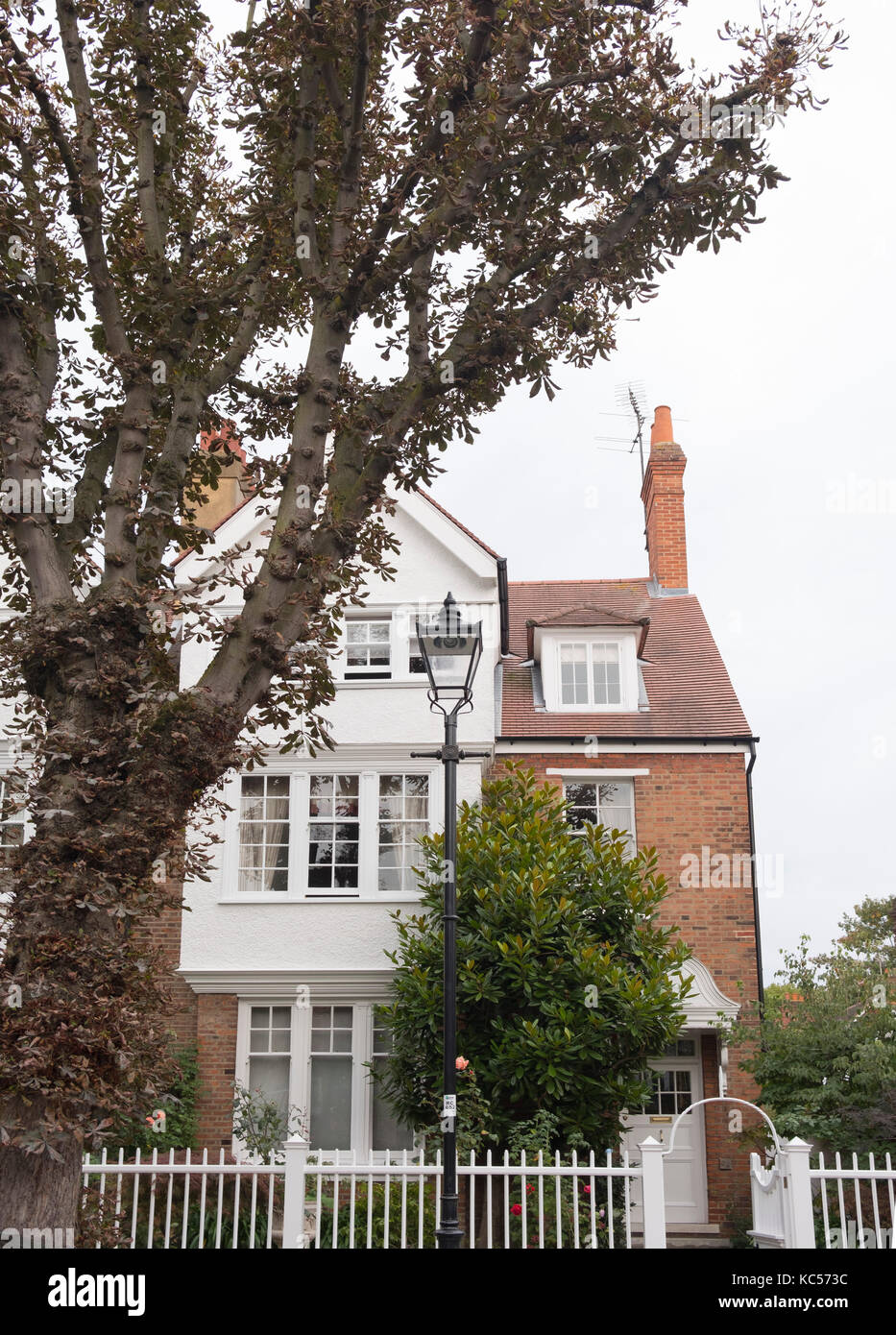 An Arts & Crafts style house at 24 Woodstock Road, Bedford, Chiswick