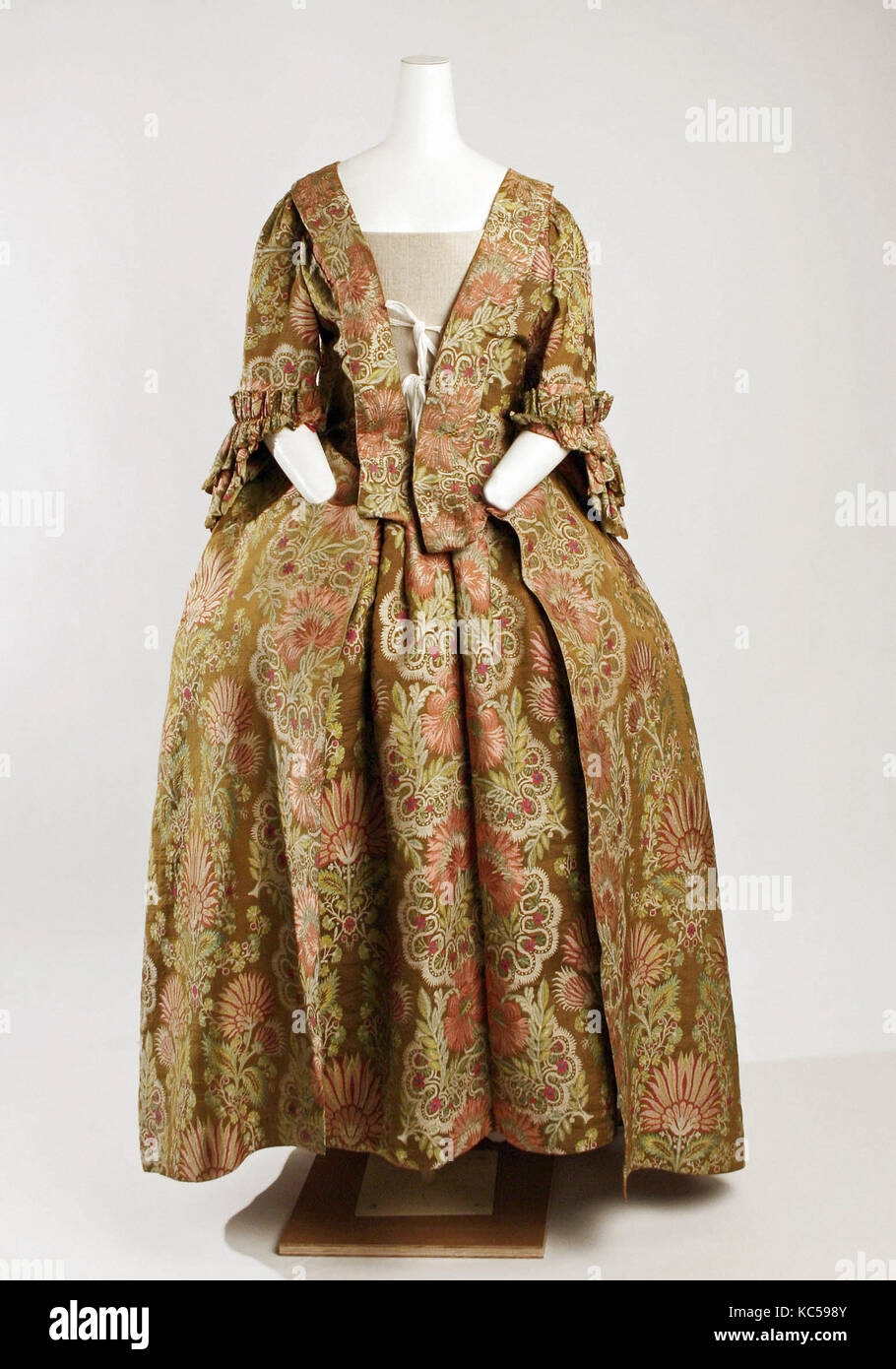 Dress, 173050, probably British, silk Stock Photo Alamy