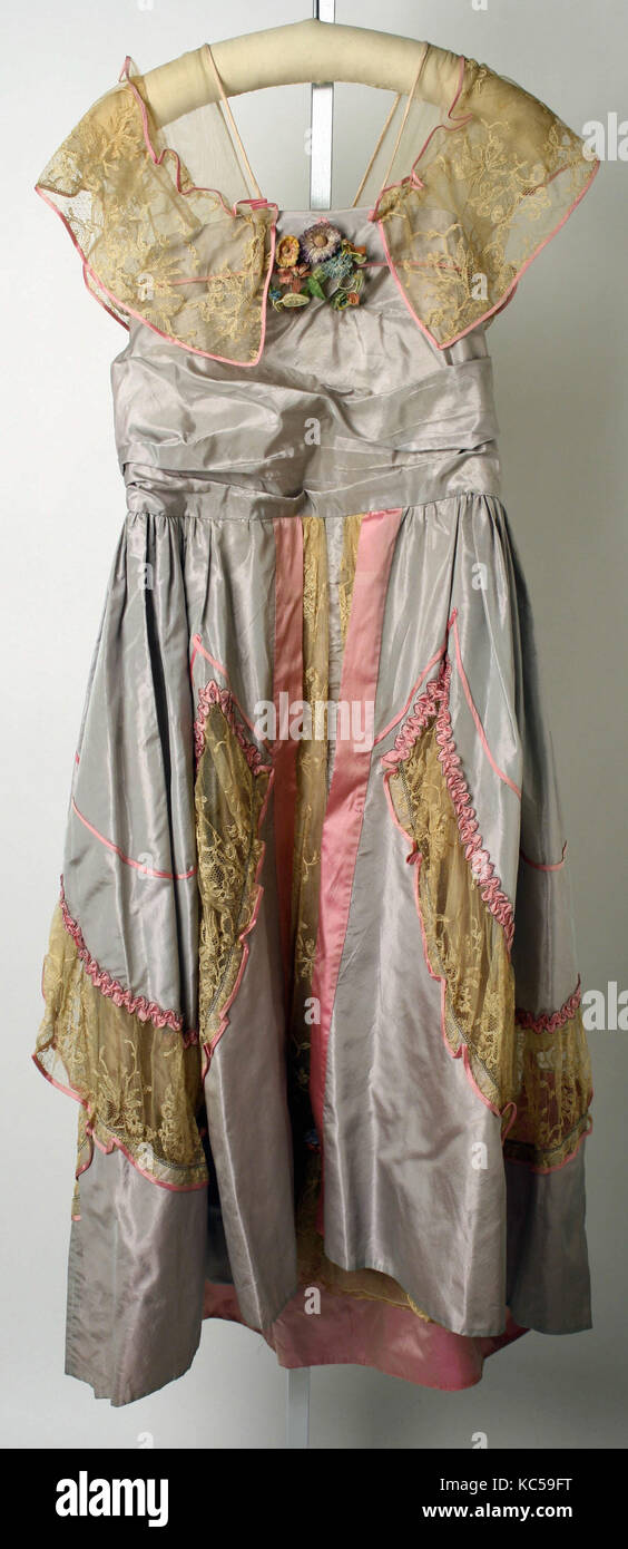 Evening dress, 1915–16, British Stock 