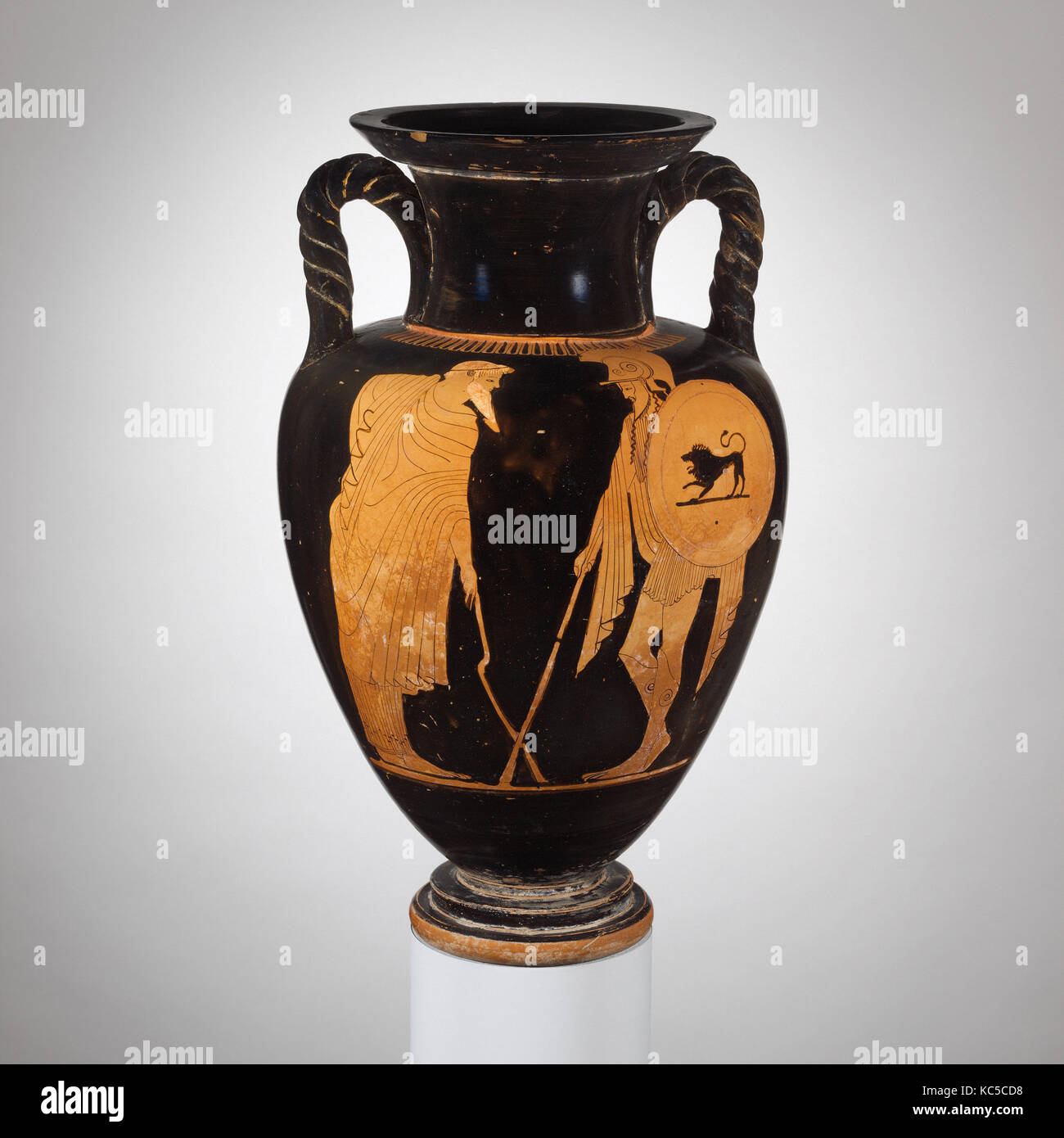 Amphora with two handles hi-res stock photography and images - Alamy