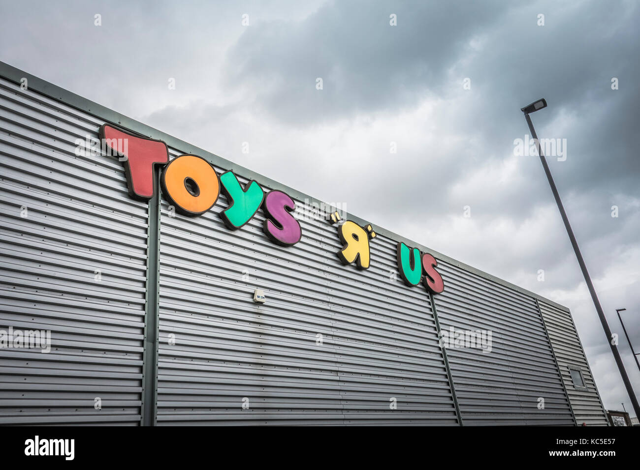 The Toys R US Bulls Bridge Industrial Estate store on Hayes Road, Hayes