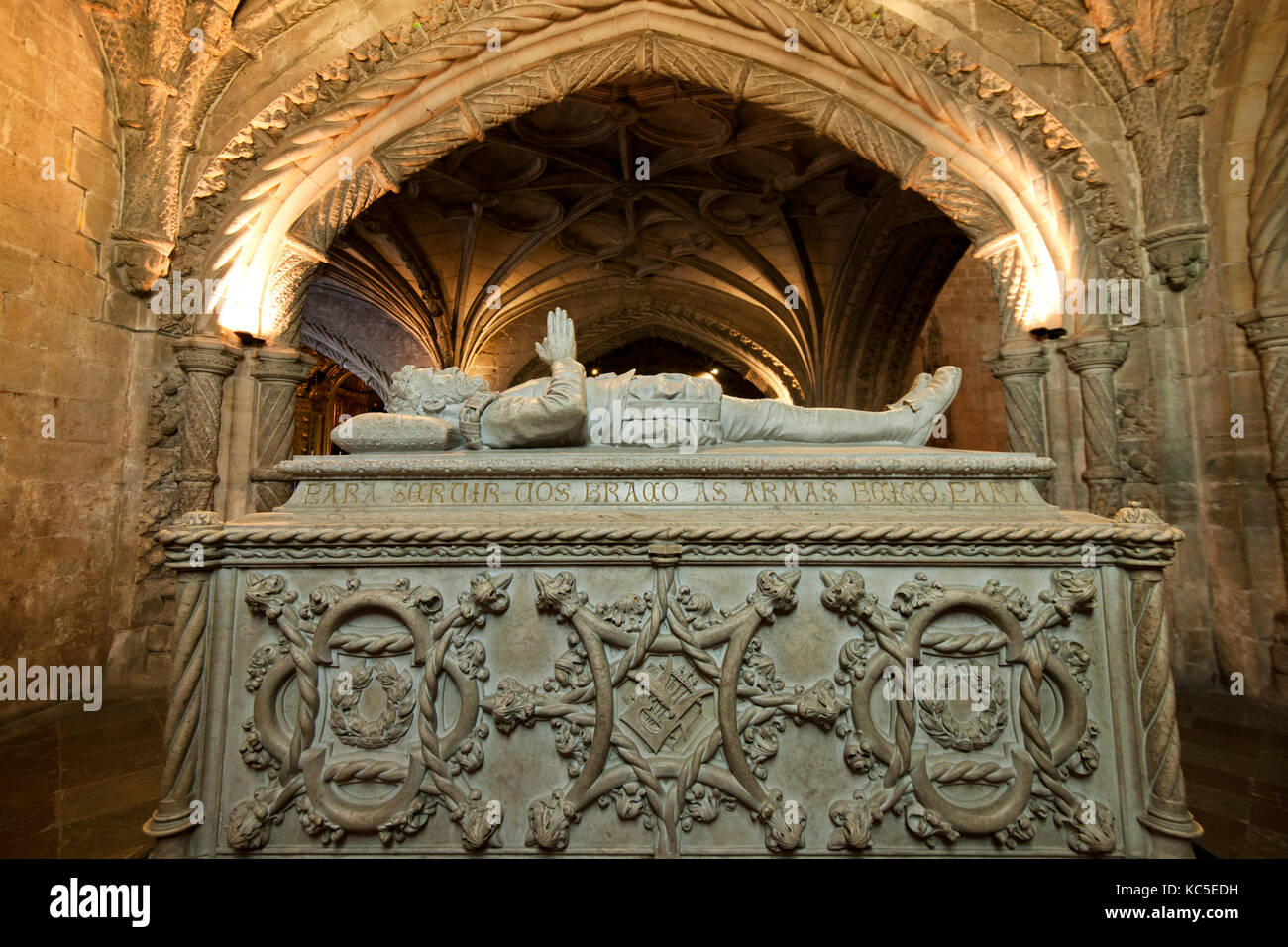 Tomb of Luis de Camoes inside the church of the Jeronimos Monastery, a Unesco World Heritage Site. Lisbon, Portugal Stock Photo