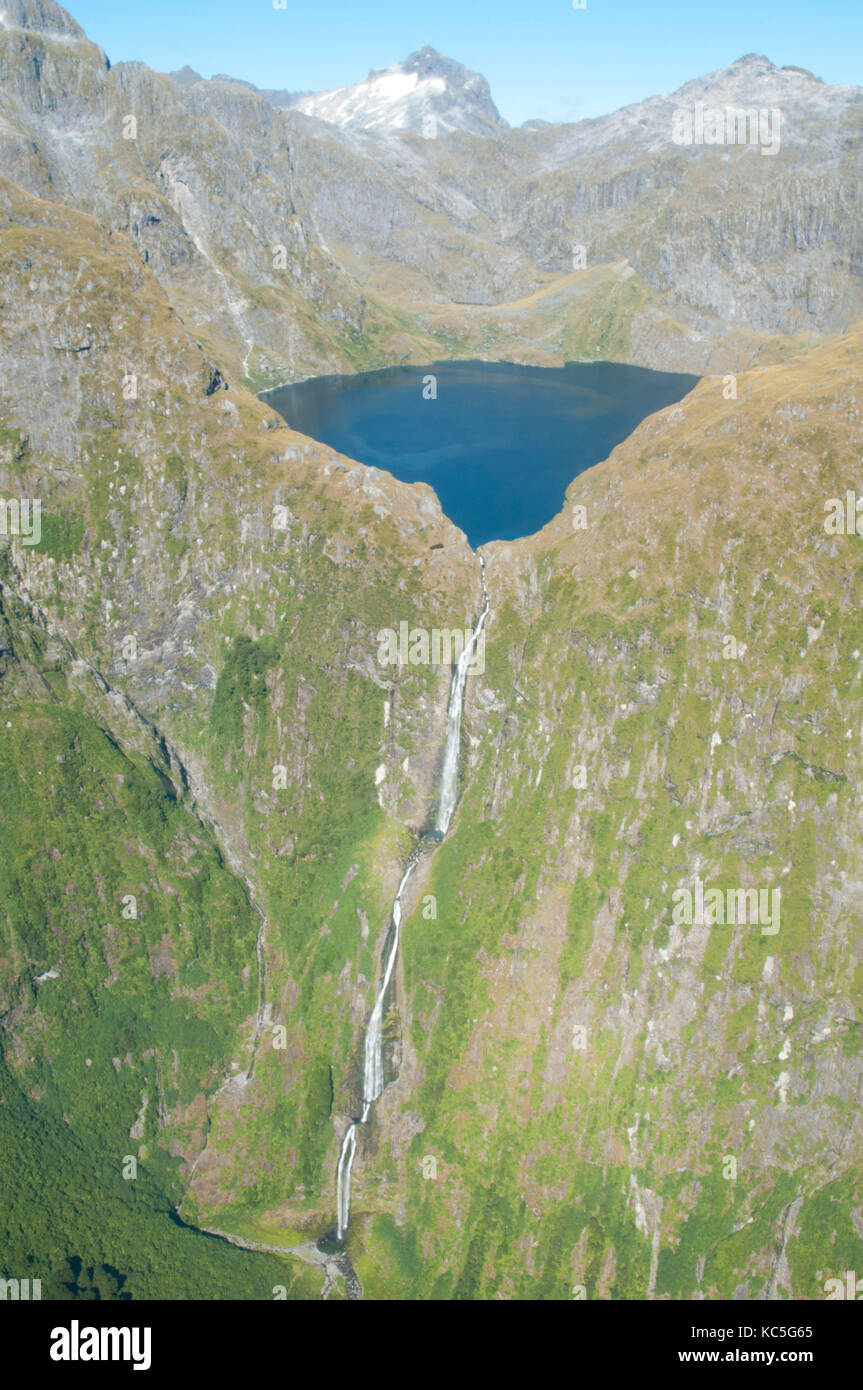 The Hobbit Film Location Sutherland Falls Fiordland National Park