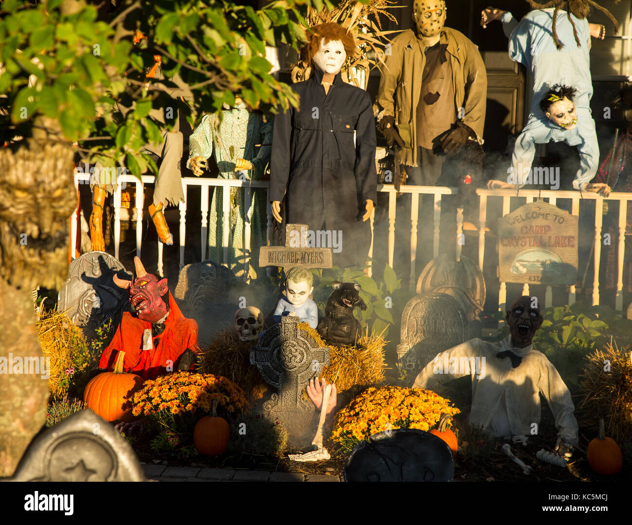 Halloween decorations in front of a house in Ramsey, New Jersey Stock