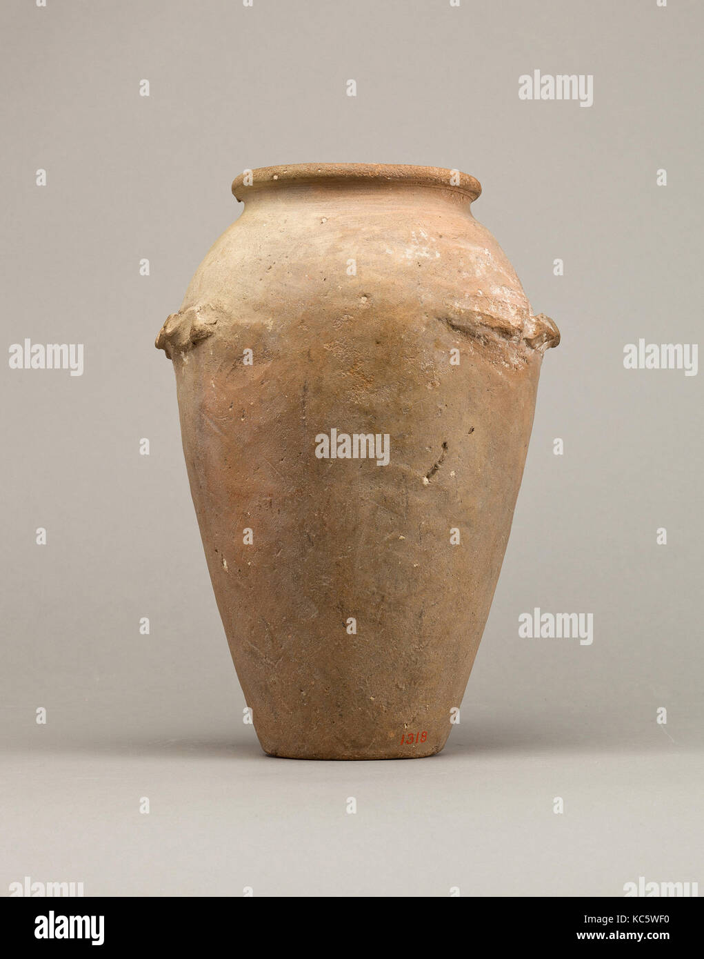Wavy-handled jar, Predynastic Period, ca. 3850–2960 B.C., From Egypt, Northern Upper Egypt, Abadiya, Cemetery B, Tomb B7, EEF Stock Photo