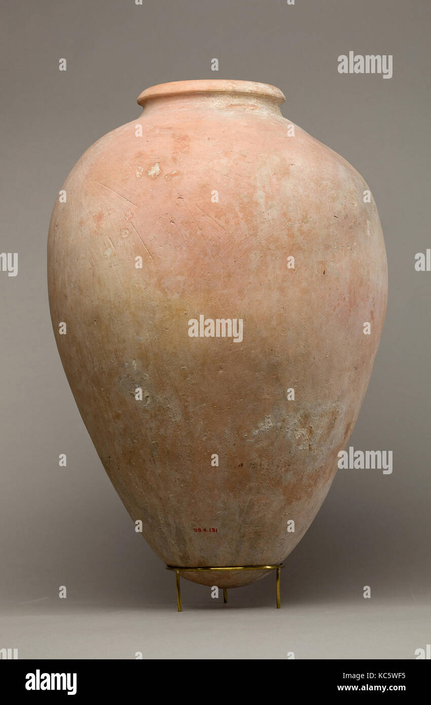 Jar, Predynastic Period, ca. 3850–2960 B.C., From Egypt, Northern Upper Egypt, Abadiya, Cemetery R, Tomb R18A, EEF excavations Stock Photo