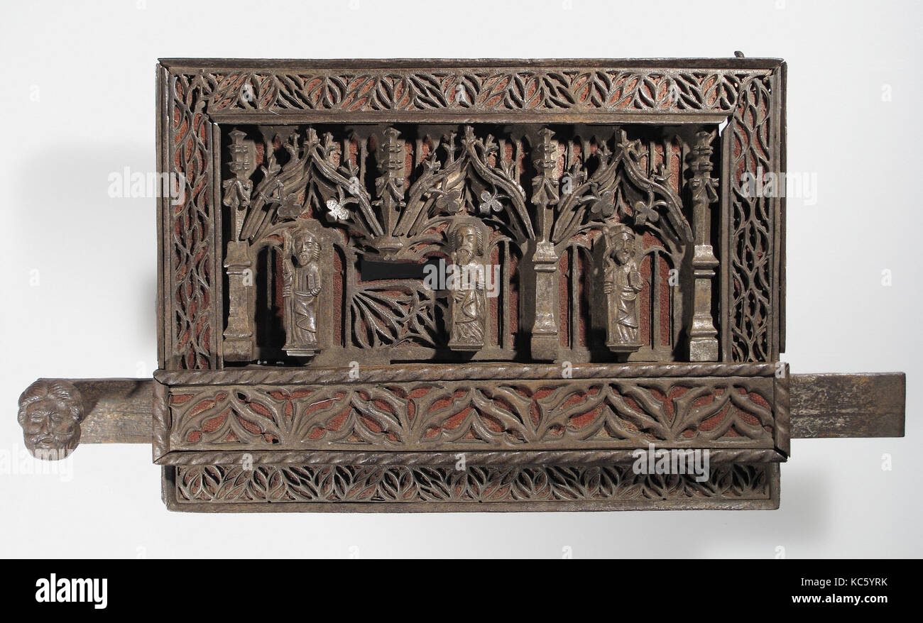 Lock, 15th–16th century, European or French (?), Iron, 8 x 11 1/8 in. (20.3 x 28.2 cm), Metalwork-Iron, The decoration of Gothic Stock Photo