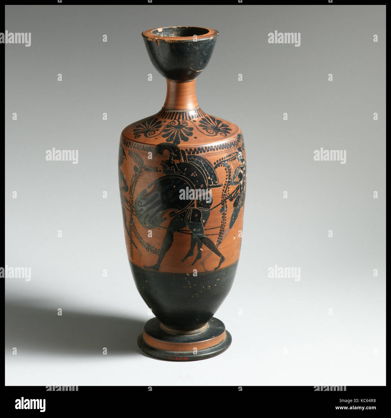 Lekythos, Archaic, late 6th century B.C., Greek, Attic, Terracotta; black-figure, 11 3/4in. (29.8cm), Vases Stock Photo