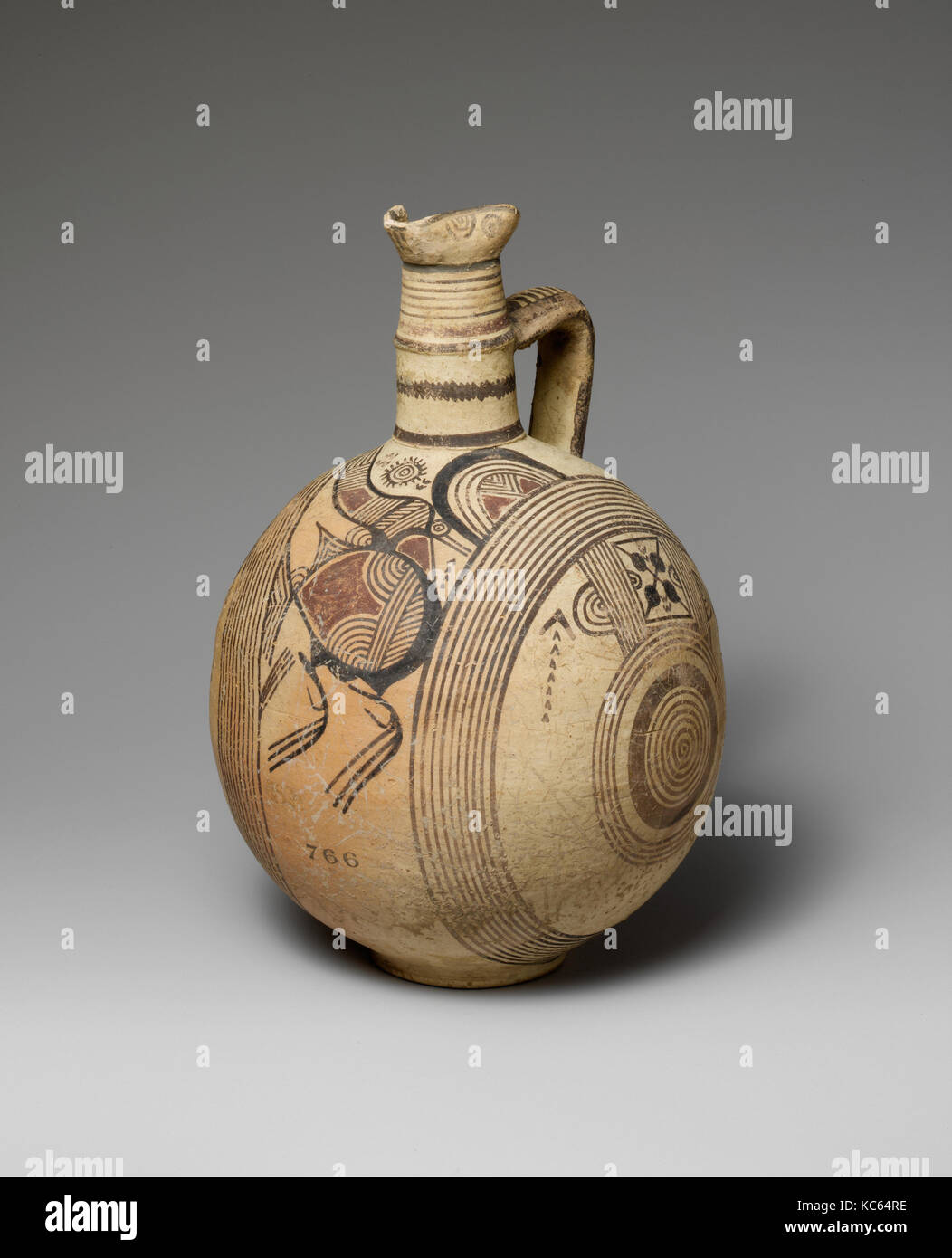 Terracotta jug, Cypro-Archaic I, 750–600 B.C., Cypriot, Terracotta, H. 10 3/8 in. (26.4 cm), Vases, Vertical-circle ornament Stock Photo