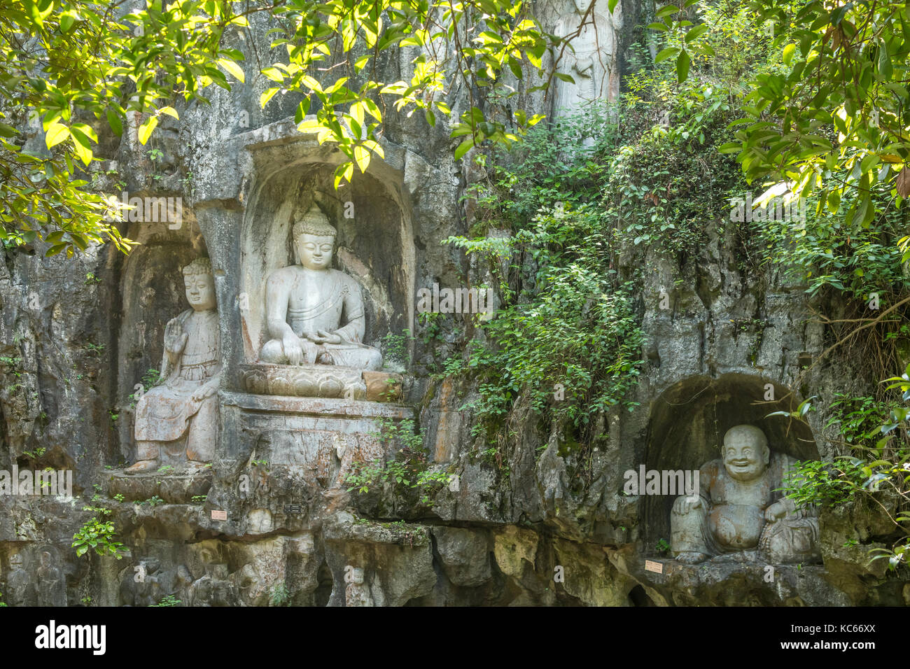 Rock Carved Buddhas at Lingyin Temple, Hangzhou, China Stock Photo