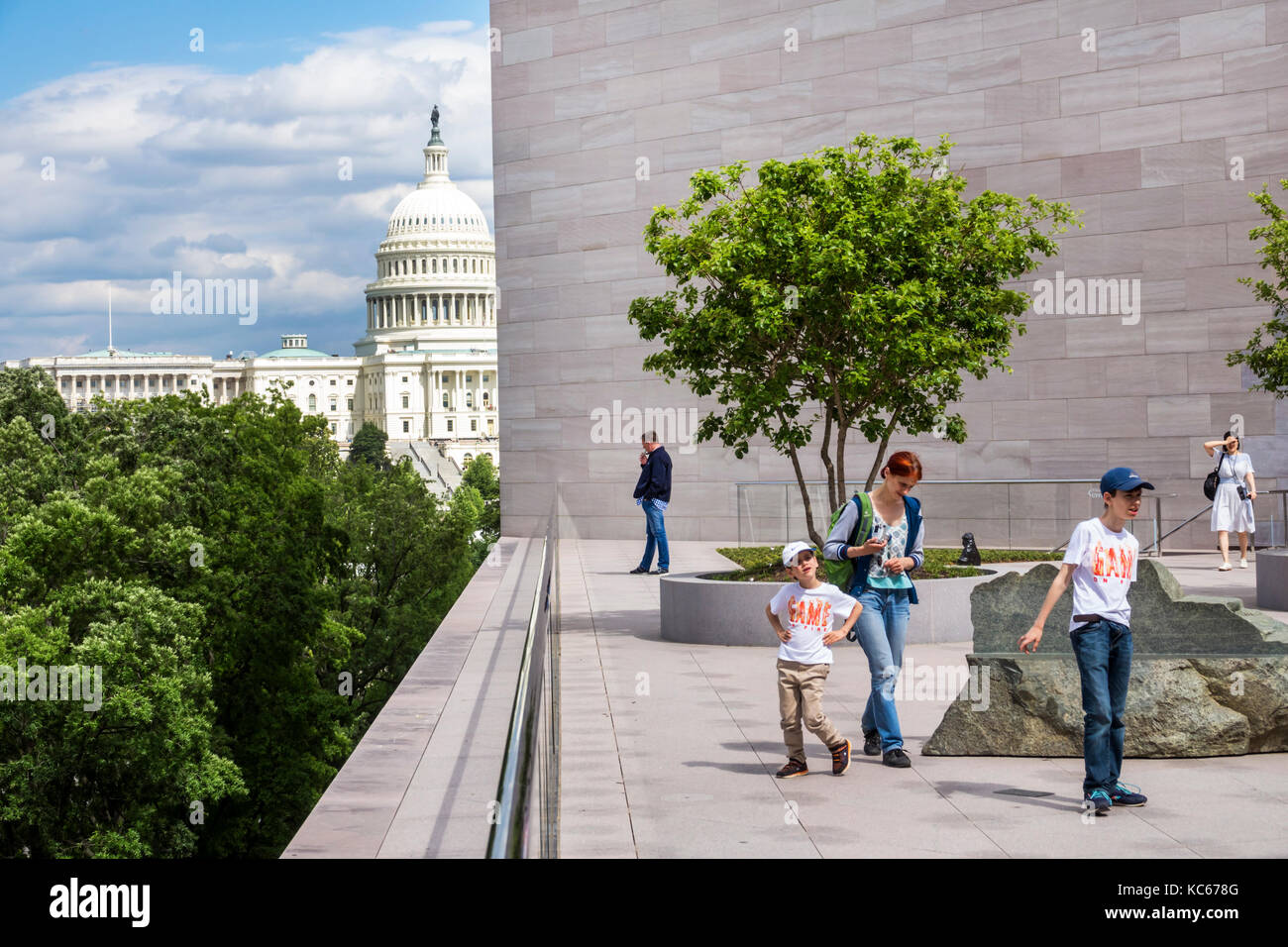 Washington DC,National Gallery of Art,museum,roof,terrace,view of Capitol,woman female women,boy boys,male kid kids child children youngster,DC1705270 Stock Photo