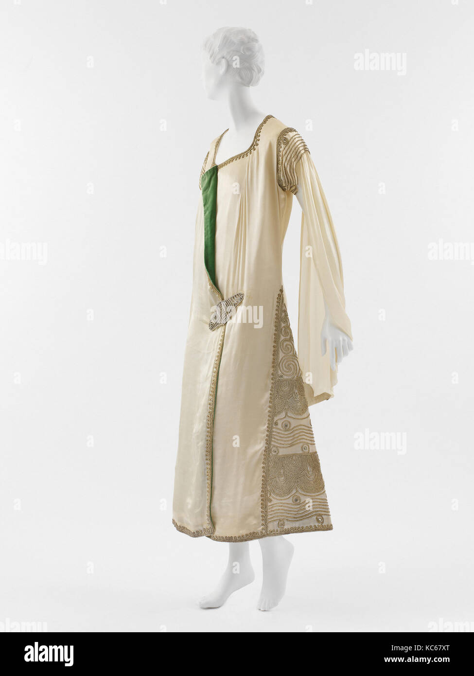Evening dress, 1924, French, silk, metallic, Poiret made several trips to  the Near and Middle East throughout his career, and Stock Photo - Alamy