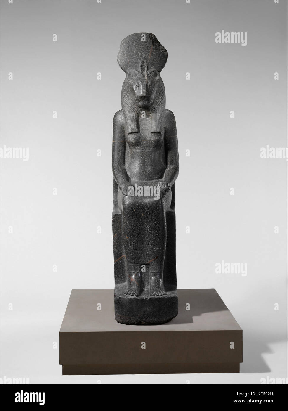 Statue of the Goddess Sakhmet, New Kingdom, Dynasty 18, ca. 1390–1352 B.C., Upper Egypt, Thebes, Karnak, Granodiorite Stock Photo