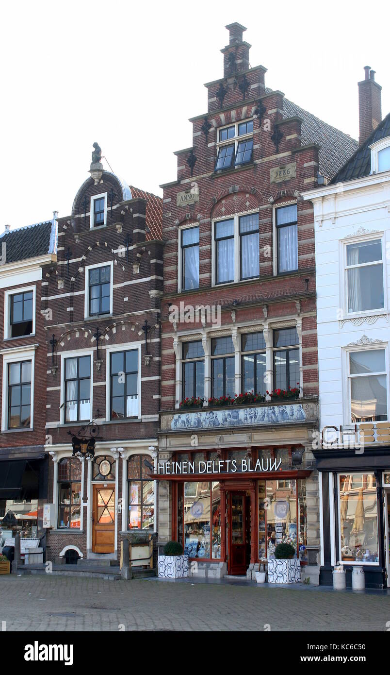 Delft ware hires stock photography and images Alamy