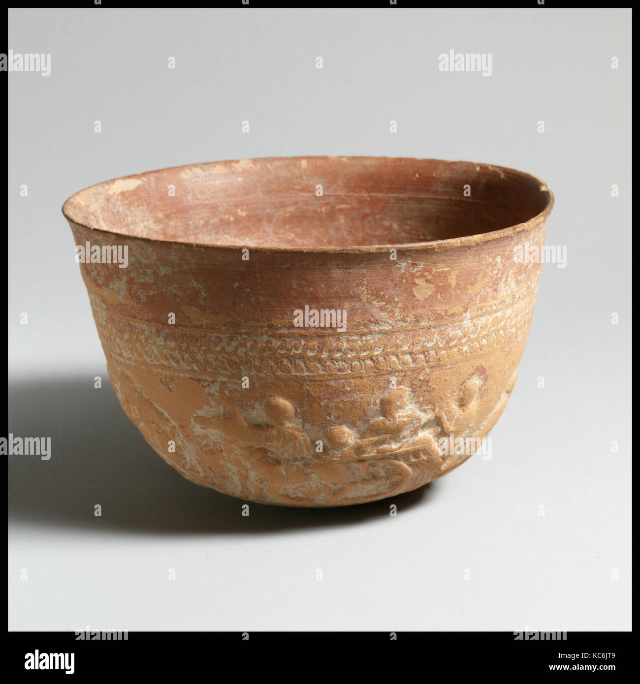 Terracotta Megarian bowl, Hellenistic, 2nd century B.C., Greek, Boeotian, Terracotta, h. 3 1/4 in. (8.3 cm); w. 5 1/2 in. (14 Stock Photo