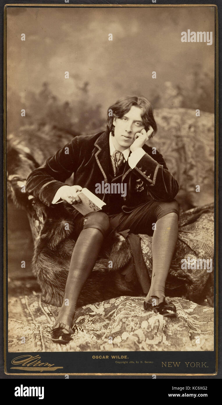 Oscar Wilde, 1882, Albumen silver print, Image: 30.5 x 18.4 cm (12 x 7 1/4 in.), Photographs, Napoleon Sarony (American Stock Photo