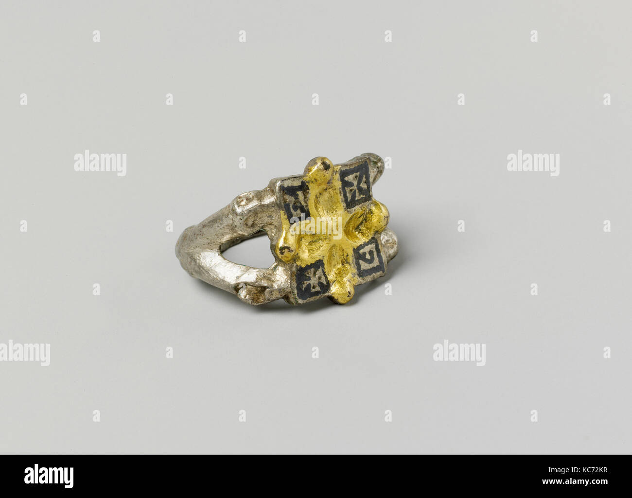 Finger Ring, 1000–1200, Kievan Rus', Silver, partial-gilt, niello, Overall: 7/8 x 15/16 x 5/8 in. (2.2 x 2.4 x 1.6 cm Stock Photo