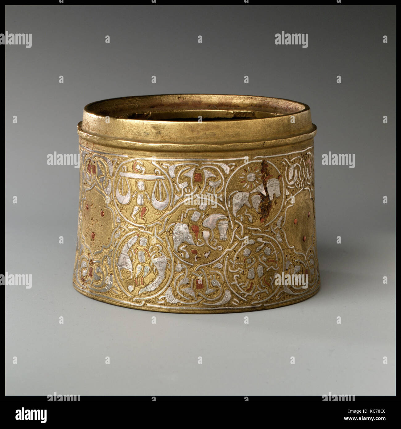 Inkwell with twelve Zodiac medallions, late 12th–early 13th century Stock Photo