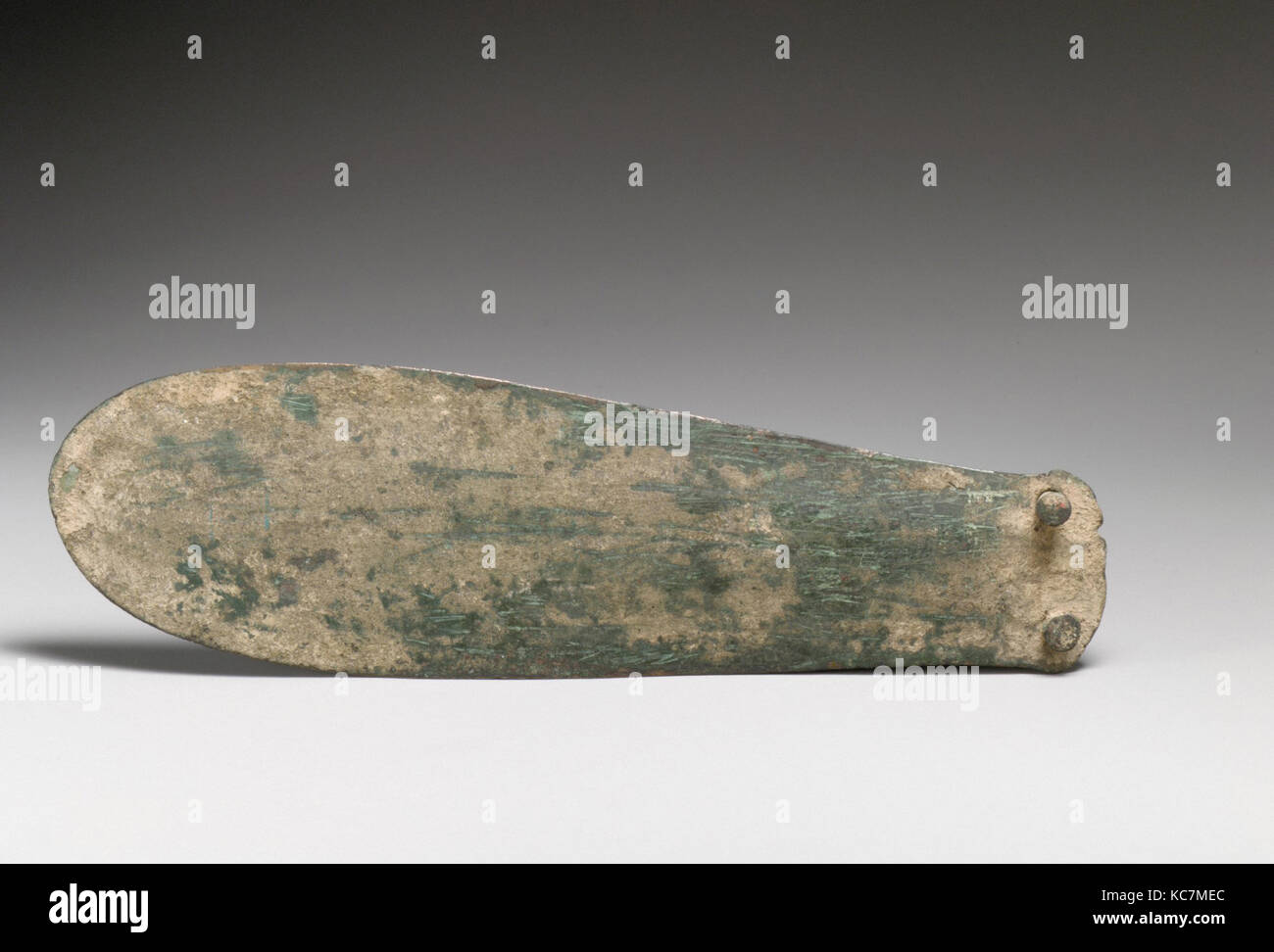 Bronze spatulate knife, Late Minoan I, ca. 1600–1450 B.C., Minoan, Bronze, L. 8 3/8 in. (21.3 cm), Bronzes, Dagger blade with Stock Photo