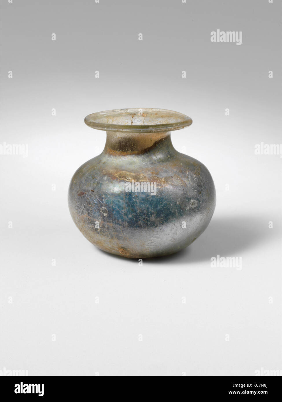 Glass jar, Imperial, 1st century B.C.–5th century A.D., Roman, Glass; blown, H.: 1 5/8 in. (4.1 cm), Glass, Colorless Stock Photo