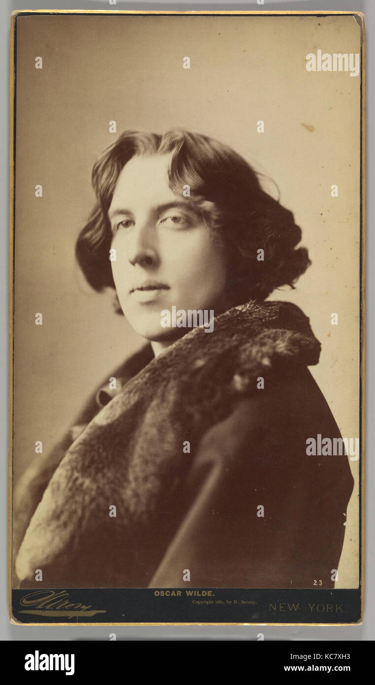 Oscar Wilde, 1882, Albumen silver print from glass negative, Image: 12 in. × 7 1/4 in. (30.5 × 18.4 cm), Photographs, Napoleon Stock Photo
