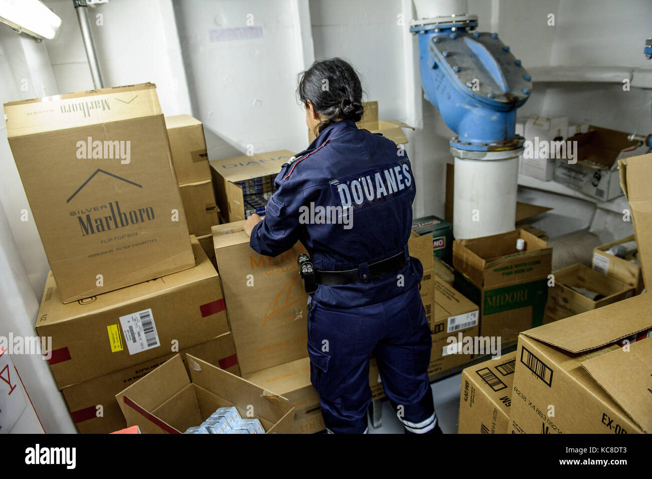 Marseille (south-eastern France). 2015/04/28: Customs Brigade checking luggage on a cruise ship (cruise line Costa Cruises) at Marseille-Fos Port. Stock Photo