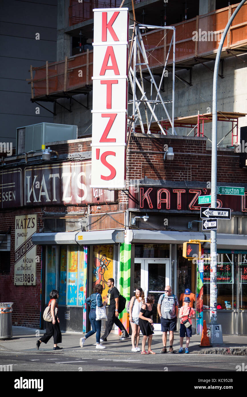 Katzs Restaurant, Lower East Side, Manhattan, New York City Stock Photo