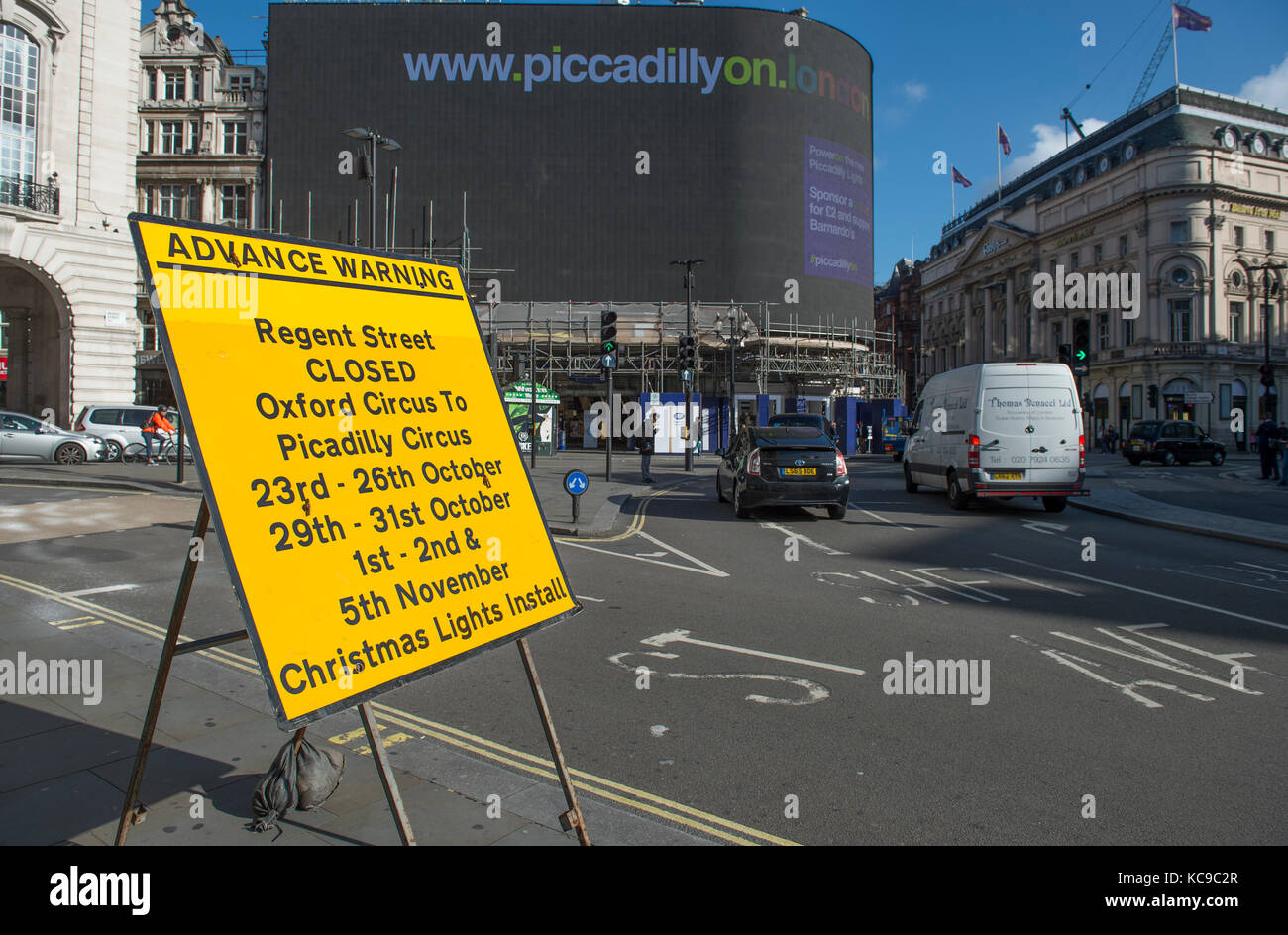 Advance warning of Regent Street road closures for installation of