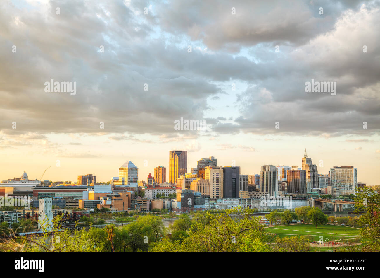 Downtown st paul minnesota hi-res stock photography and images - Alamy