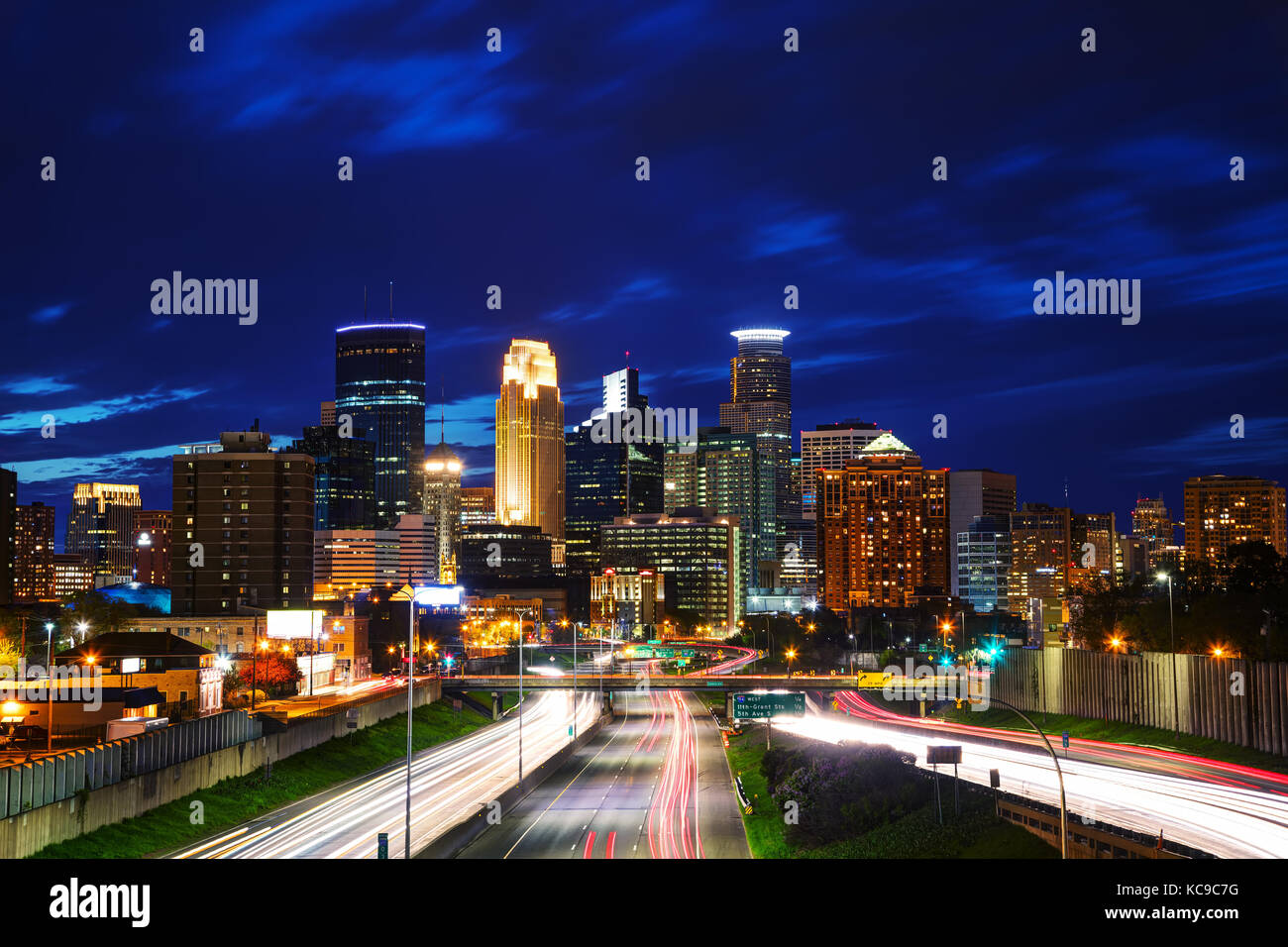 Downtown Minneapolis, Minnesota at the night time Stock Photo Alamy