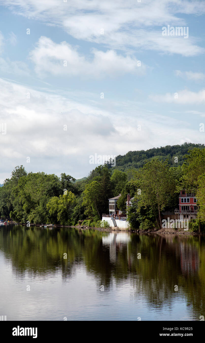 Waterways homes hires stock photography and images Alamy