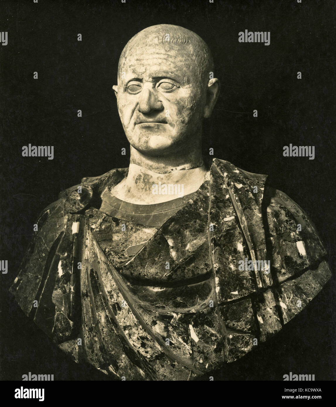 Vespasianum emperor, head statue Stock Photo