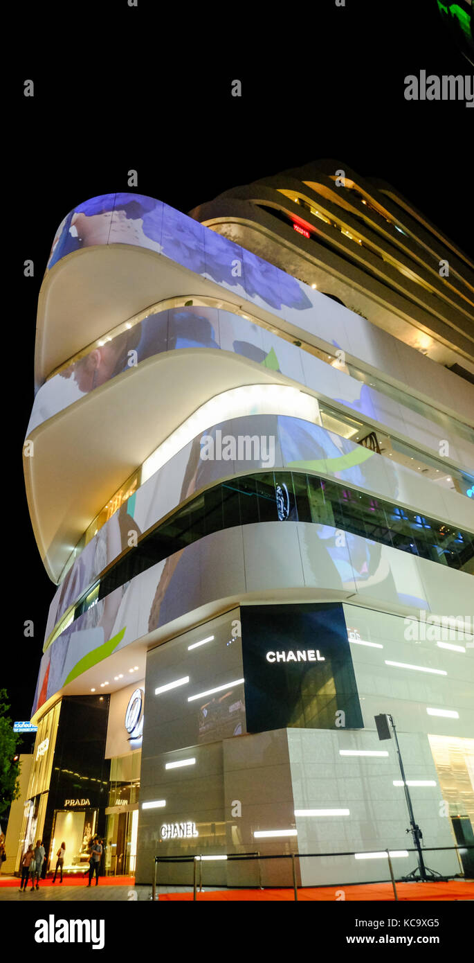 Emquartier Mall, Bangkok, Thailand Stock Photo - Alamy