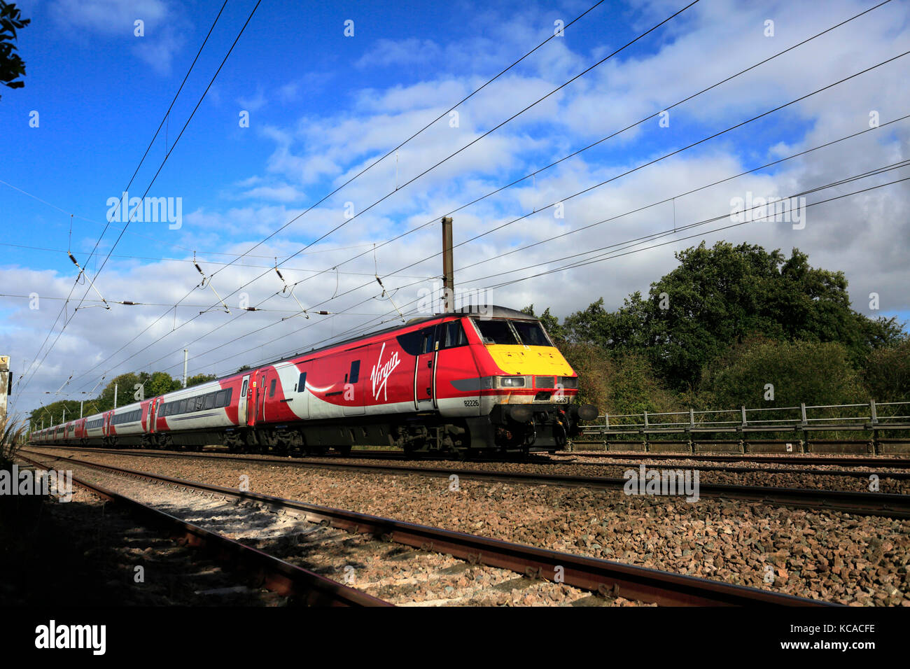 82226 East Coast Trains, High Speed Electric Train, East Coast Main Line Railway, Peterborough, Cambridgeshire, England, UK Stock Photo