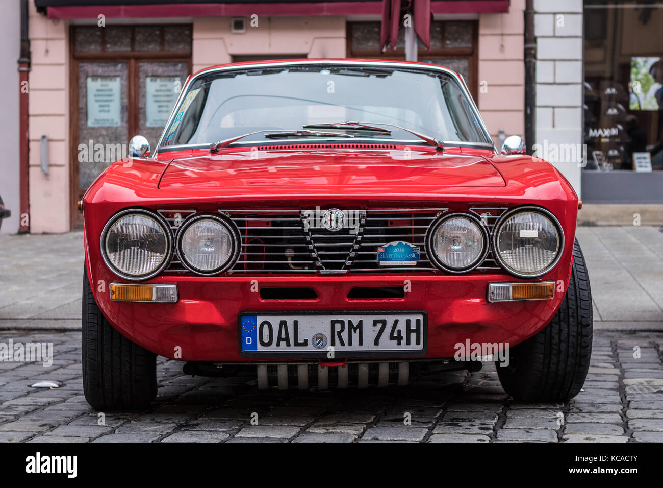 Augsburg, Germany - October 1, 2017: Alfa Romeo 2000 GT Veloce GTV oldtimer  car at the Fuggerstadt Classic 2017 Oldtimer Rallye on October 1, 2017 in  Stock Photo - Alamy