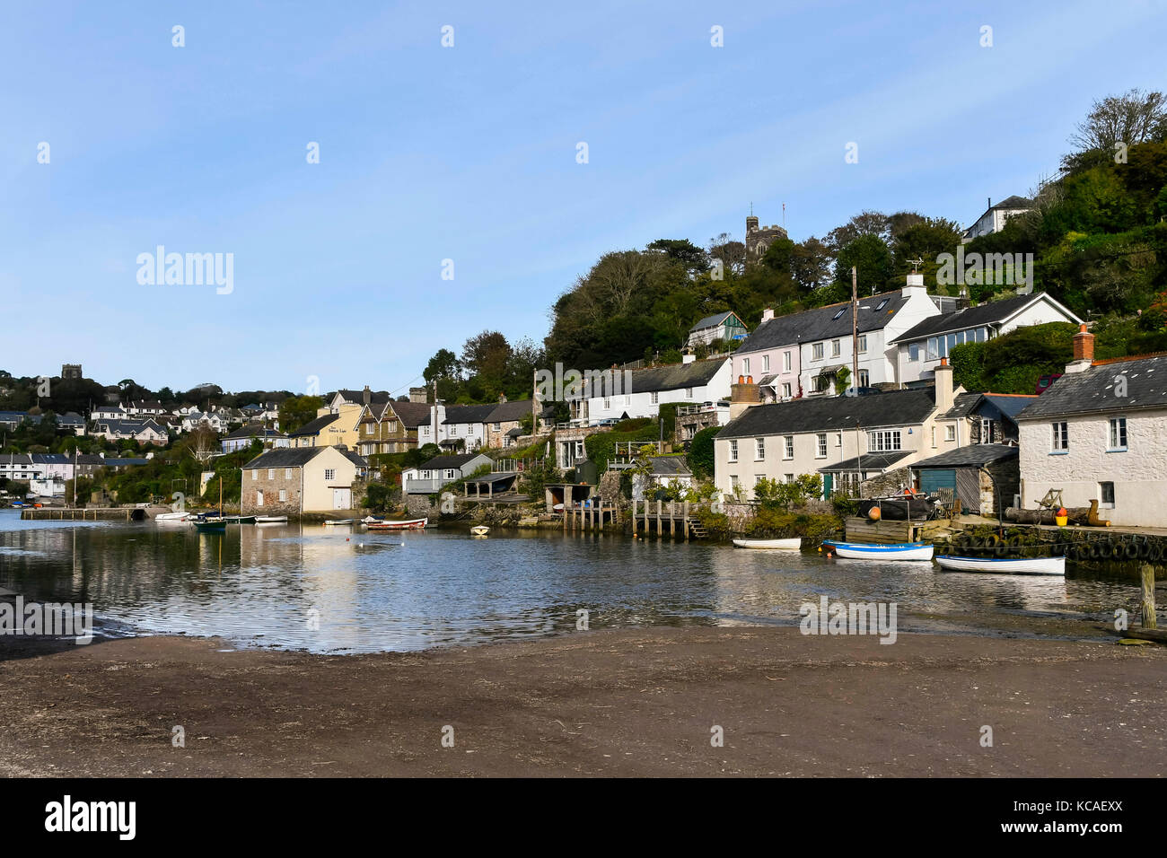 Noss Mayo, Devon, UK. 3rd Oct, 2017. UK Weather. A view of Newtons