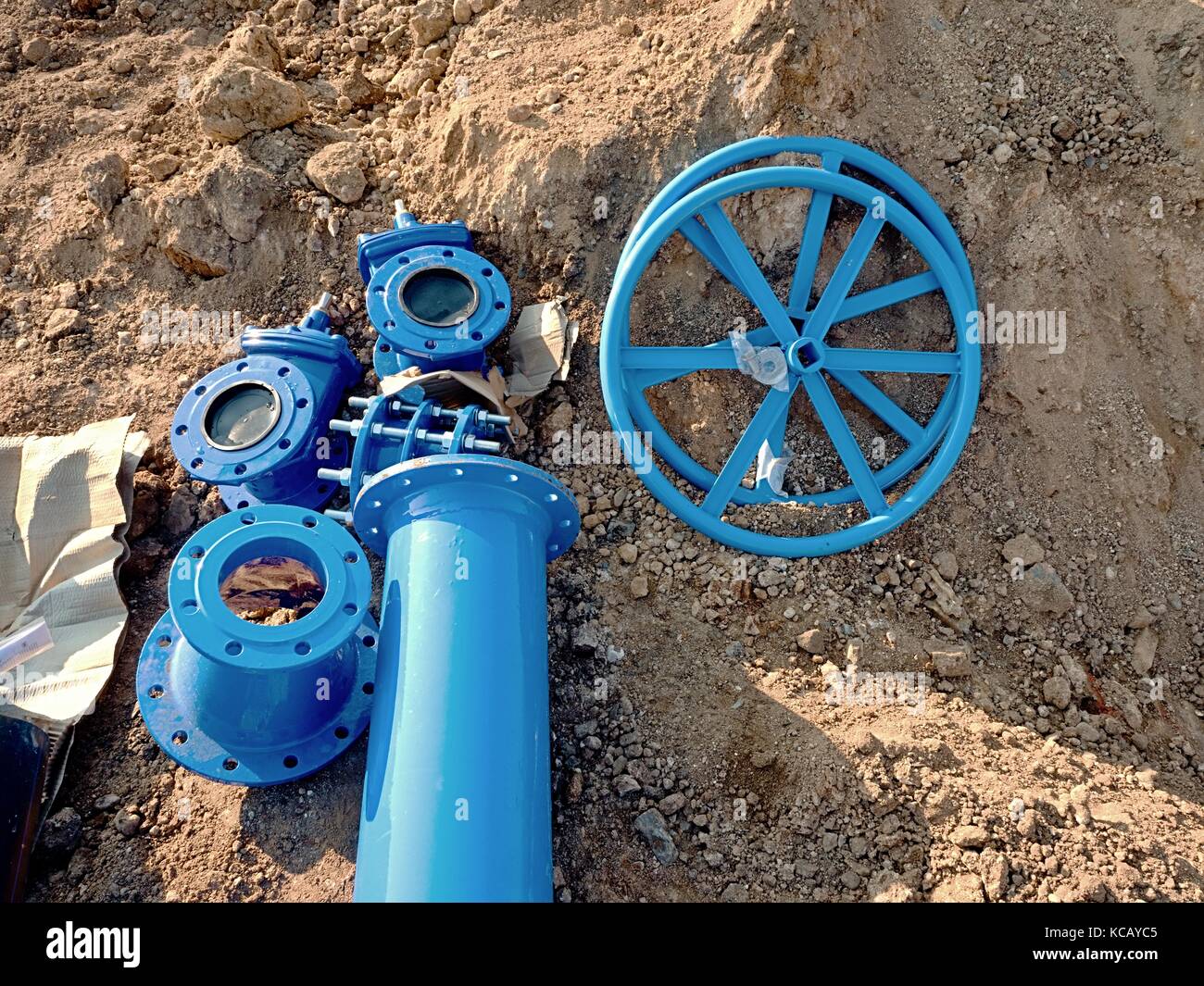 250mm and 150mm drink water pipe collars, gate wheel, reduction member